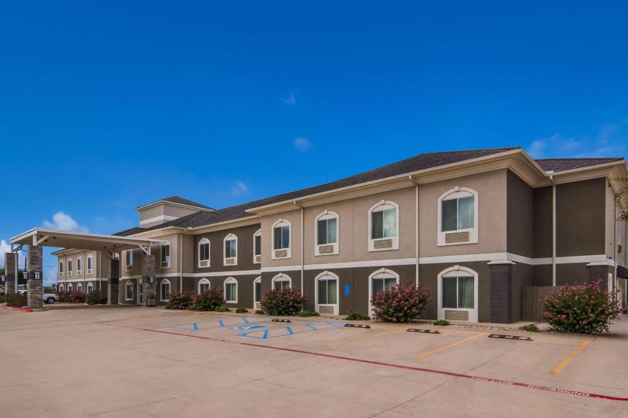 Best Western Comanche Inn Exterior photo